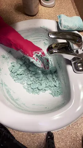 3/3: from paste to crumbles #fyp #cleaningcrumbles #GiveWithAllYourHeart