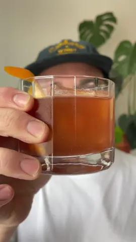 OLD FASHIONED infusé à la cacahuète 🥃#tiktokacademie #tiktokfoodie #cocktail #bourbon #oldfashioned