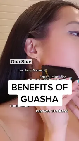 Visit my IG to read about how #GuaSha corrected a facial muscle issue for me 🌱♥️ thank you @wildling_beauty for guiding me on this #selfcarejourney