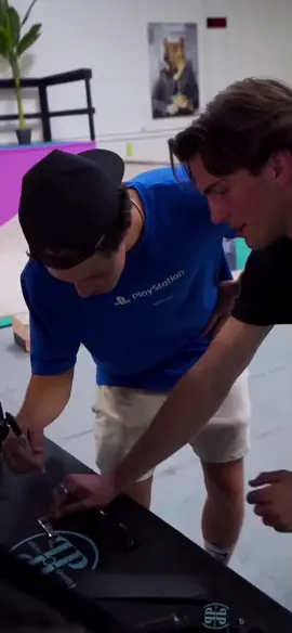 Taught @Ben Azelart how to make the Rolex ring 🔥💍 #collab 📸: @iamschoon