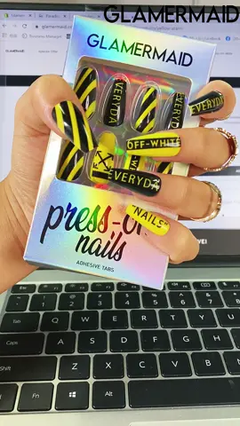🤩😍🥰#glamermaid #pressonnails #pressons #nails #nailart #websitereview #naildesigns #nailstyle #fyp #foryou #foryoupage