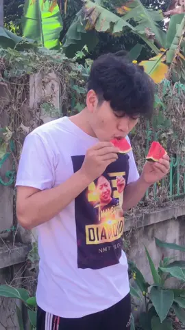 Đã tìm ra lý do ăn dưa hấu phải nhả hạt nha ae p1 #nmtvlog #dcgr #TikTokMasTer2021 #ActingMaster2021