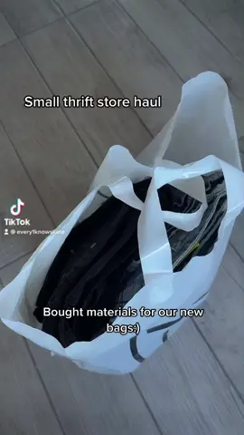 Hi everyone! #limassol #recycling #thrift #haul #handmade #cyprus