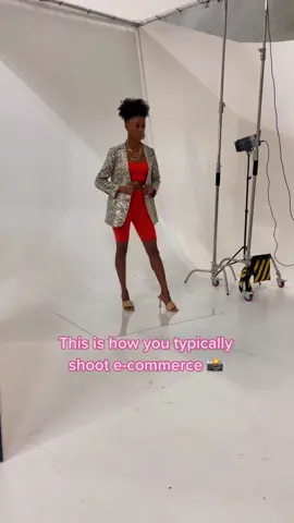 #asktiktok - Would you like to #model  eccommerce for a boutique? #modeltiktok #modeling #modeltok #modelingtips #LolaChél #fypシ #dayinmylife #AmazonMusicJingleBellTok #TheSplashDance #GiveWithAllYourHeart
