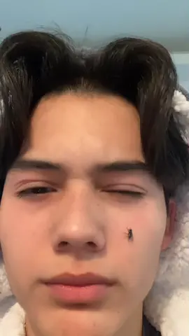 Les prometo que si me bañoooooo no se porque se me paro en la cara!! #fypシ #foryou #holidays