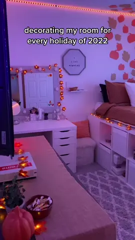 i skipped thanksgiving bc i’ve been waiting for christmas since january #christmas #grinch