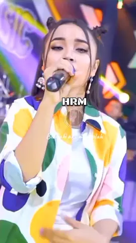 Kumohon tetaplah disini jangan pergi 😁#hr_meylien #urangmajalengka😘 #meylientheamajalengka🕊️ #dangdut_koplo_meylien