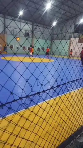Nih yang request Vidio di dalam lapangan 👌 Nitip saya tinggal main dulu🙏#futsal #fyp