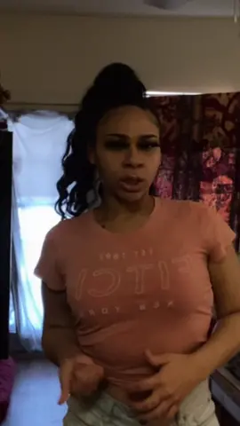 #foryou 💕 #friday #SpotifyWrapped #lonerdance #cantdance #fypdongggggggg HAPPY FRIDAY ☺️