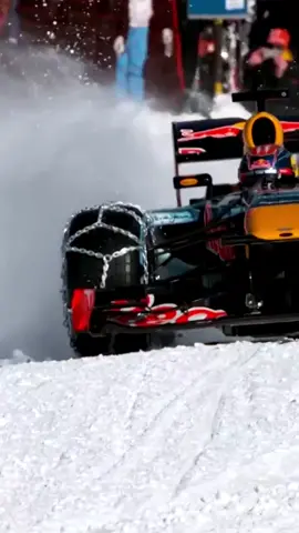 swap the F1 track for the snow and this is what you get ❄ #redbull #givesyouwiiings #f1 #wintersports #snow