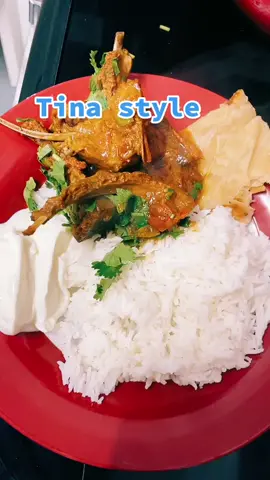 Lamb chops curry with rice in roti👌😋#food