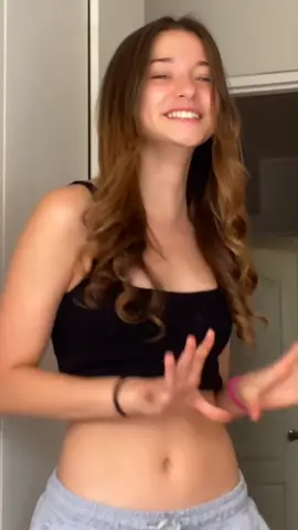 un tik tok a la 1:30 de la mañana pero claro que si 😼