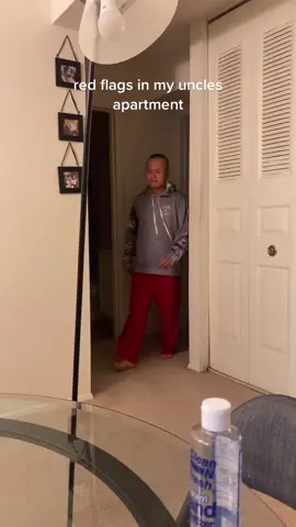 it’s giving prison cell #SimsSelves #SpotifyWrapped #KraftMacMeSkip #AmazonMusicJingleBellTok #MacysGiftTok