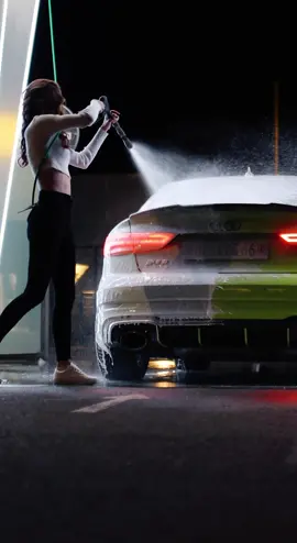 #tb to summer nights 🧼 #fy #fyp #carsontiktok #carwash #audi #rs3 #toxic #foam #wash #sound @saskia.ruflin
