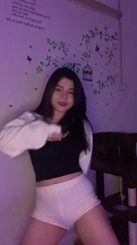 Dinner reservations! (Dc : @laurencealano_ ) #cardib #pleasemedancechallenge #dance #tiktokmalaysia