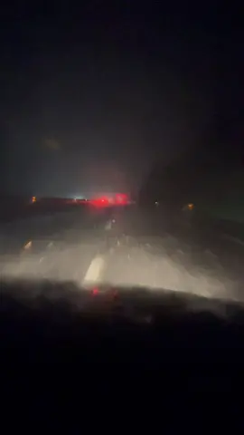 Diluvio A1 direzione Roma #diluvio #perte #pioggia #roma #autostrada