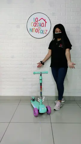 SCOOTER FROZEN ❄️☃️ IG:@LACASITADELNINOFELIZ #frozen #scooter #viral #parati #fouryoupage #fypシ #zcbxya #siguenos❤️ #lacasitadelniñofeliz #plegables