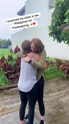 18mos was wayyy to long. #sisters #surprise #reunion #reunited #stillcrying