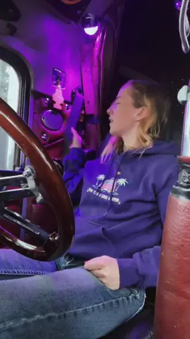 #stitch with @allday333 #CustomersMostLoved #AEHolidayForever #DoTheJuJu #fyp #trucker