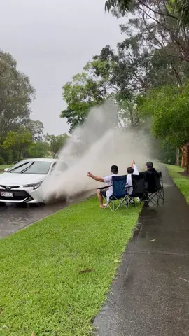Splash Us! 🤣 #funny #challenge #rain #wet #makinmemories #BestFriends