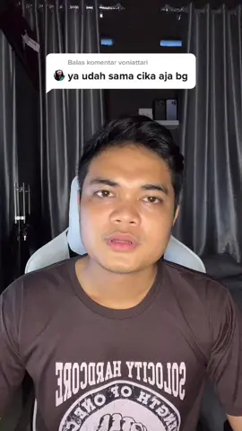 Balas @voniattari Gak sekalian Pak Dody yang kau jodohkan samaku abis ini ?