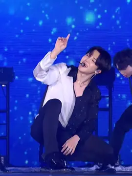 ดูให้จบนะคือมันดีอ่าาาา มูฟออนจากท่อนนี้ไม่ได้>> Just let me love you จีมินดีมาก เสียงดี เต้นดี คือดี!!!!! #support #jimin #jiminbts #bts_official_bighit #army #foryoupage #อย่าปิดการมองเห็น #รัวไลค์บล็อค 👌