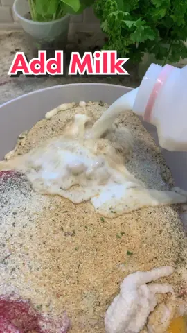 🐖 There’s nothing better than a good meatball 🤌🏼 #meatballs #sundaydinner #learnfromme #tiktokfood