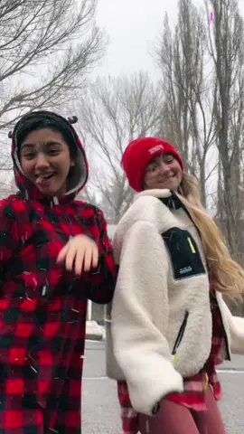 I miss the snow so much @itsreallyjulia