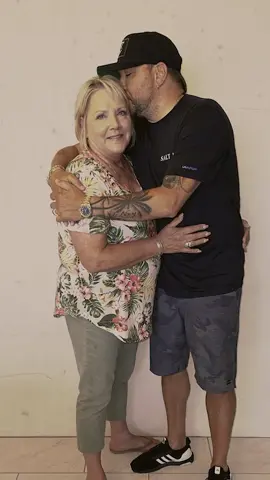 Can’t wait for y’all to hear “Your Mama” off my new album #GEORGIA out 4/22. Preorder at the link in bio. #countrymusic #jasonaldean #macongeorgia