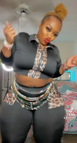 #Rp bc I messed the sound up on the other 1 #SnowballFightAgainstHunger #JBLGreekOut #CustomersMostLoved #bbw #fyp #curvybodies #plussize #imarkkeyz
