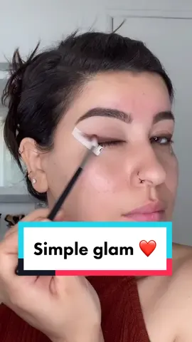 Simple glam ❤️ #makeup #makeuptutorial #makeuphacks #makeupartist #fyp #holiday #glam #2021 #fypシ #afghan #4u #holidaytiktok #xzybca #foru #foryou