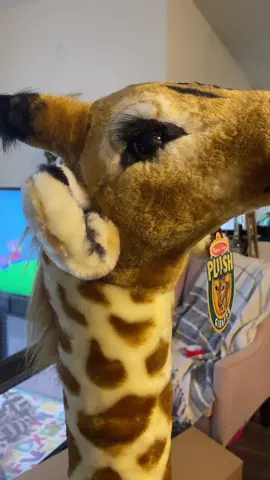Jeffree is a little…odd. 🦒#SnowballFightAgainstHunger #fyp #happyholidays