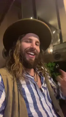 New Orleans. #travel #adventure #roadtrip #friends #neworleans #fyp #foryou #foryoupage #fypシ #cashapp13plus #drip #fashion #vanlife