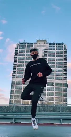 This dance 🔥 dc: @clbromeo #viral #joeslifefam