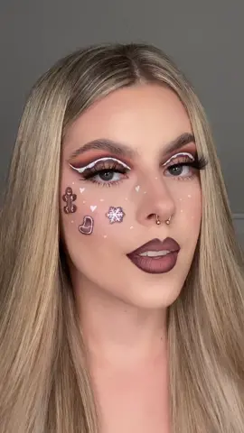 Gingerbread makeup tutorial ✨ #makeuptutorials #makeupforyou #cutcreasetutorials #cutcreaselovers #makeuplooksfyp #fy #fyp