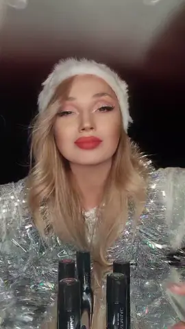 Przez tę kolekcję od semilac dopadło mnie świąteczne szaleństwo 🎅🤩 #FestiveWonderColors #newnails #semilac #współpraca