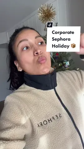 How has it been almost 1 year since I joined this incredible team 🥲 #holidays #dreamteam