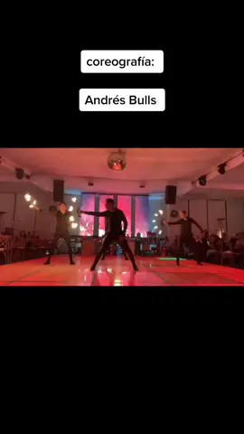 Soy uno con el fuego 🔥✨🔥#coreografo #dancer #foryou #viral #dance #fyp #ameno #fuego #show