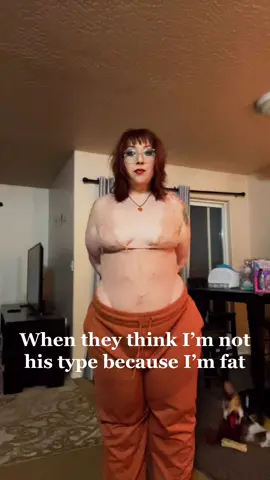 Sorry you must be confused😘#ThanksandGiving #fypシ #MakeABunchHappen #fypageシ #HangUpOnIt #bodypositivity #foryou #biggirls #fatliberation #foryoupage