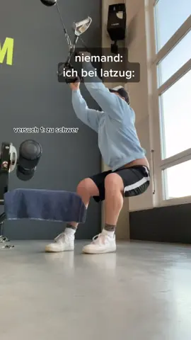 ich wurd noch nie so blöd angeschaut #Fitness #lat #bizeps #gymfail