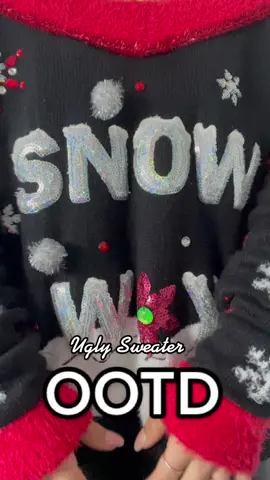 OOTD #ugly #sweaterweather #uglysweaters #OOTD #christmas #fashion #quemepongo #whattowear #modayestilo #moda #latina #viral #navidad #fashionhacks #o
