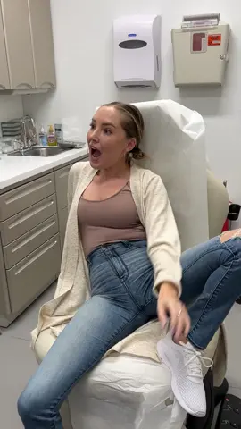 when you see your doctors face for the first time and he’s actually hot 😷 #foryou #fyp #trend #bigenergy #viral #doctor