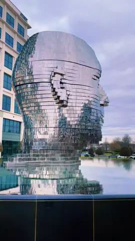 #METALmorphosis is a large kinetic sculpture of a human head, by Czech artist David Černý. Located in Charlotte, NC #charlotte #charlottenc