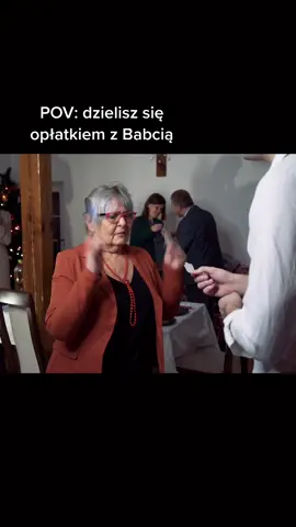 Zawsze jest jakoś tak niezręcznie 👀 #waksy #swieta #wigilia #christmas