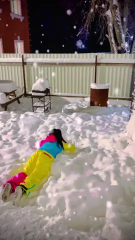 Рисуем #наснегухуй ❄️☃️🎄 всех с наступающим 2022 😘 #бьянка #наснегу #зима #зима2022 #новыйгод #втоп #врек