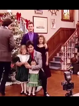 #merry#chistmas#fullhouse#foryou #jesse #jesse #oslentwins #uncelesse #bobsaget#dave#together🥵🥵🥵❤️❤️❤️ jesse katsopitlis
