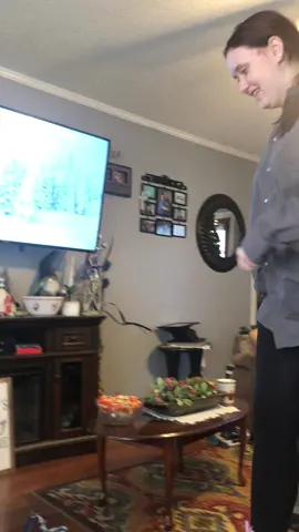 so… let’s just say I don’t know how to roller skate 😂 #rollerskating #fail