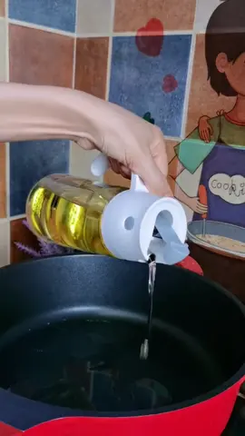 Auto oil spray bottle #fyp #chinesefood #kitchen