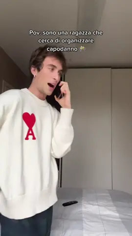 AMO IO METTO VESTITO CON PAILLETTES ✨ #capodanno #festa #vestiti #amici #prepararsi #armadio #ragazze #perte #neiperte #viral