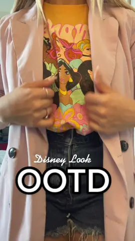 OOTD #disneylook #visteteconmigo #vamonos #disney #disneyworld #modafeminina #OOTD #modalatina #epcot #disneyfashion #grwm #miami #orlando #latina #mo